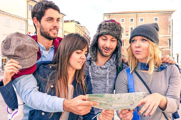 Treasure Hunt and Discovery Game in Budapest
