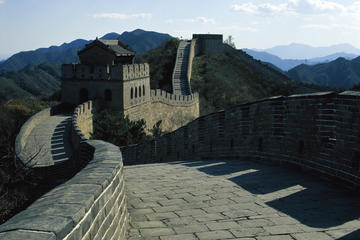 Beijing Daily Bus Group Tour Including Ming Tomb, Jade Gallery And Badaling Great Wall