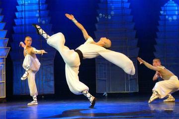 Beijing Evening Tour Of Kung Fu Show With Private Transfer