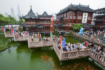 Private 2 Days Shanghai Package Tour Including Lunch