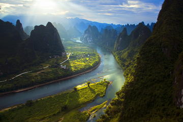 Private Guilin Xianggong Hill Day Tour Including Lunch