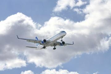 Shared Arrival Transfer: Monsenor Óscar Arnulfo Romero International Airport to San Salvador Hotels
