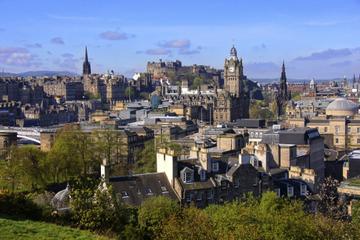 Edinburgh Historical Walking Tour with Spanish Speaking Guide