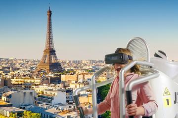 Fly over Paris in virtual reality