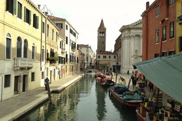 Venice Small Group Walking Tour with Saint Mark's Basilica