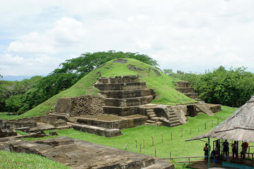 Layover San Salvador History and Mayan Ruins Tour