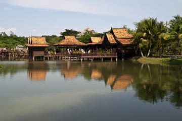 4-Day Cambodia Highlights Tour from Phnom Penh with Angkor Wat