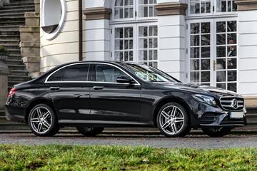 Private Airport Transfer: From Gdansk Airport to Hotel (1-3 PAX)