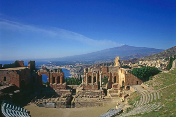 Private Transfer: Palermo to Taormina with Villa Romana del Casale and Agrigento Stops