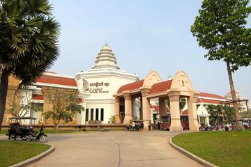 Siem Reap City and Tonle Sap Lak Tour