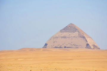 Day Trip to Pyramids & Sakkara & Dahshur