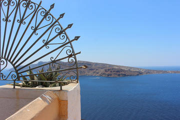 Santorini Caldera Evening Cruise with Buffet Dinner