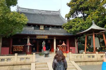 Shanghai Old City Walk
