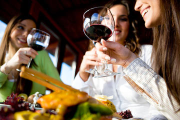 Private Full-Day Barossa Valley Wine Tasting and Gourmet Lunch from Adelaide
