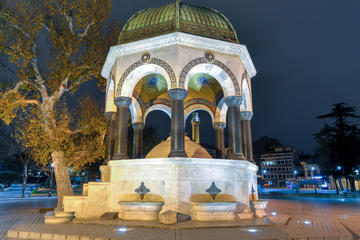 4- Nights Tour Istanbul: Two Continents including Dinner with Belly Dancing Show and Turkish Bath Experience