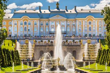 Peterhof palace and gardens tour with hydrofoil ride