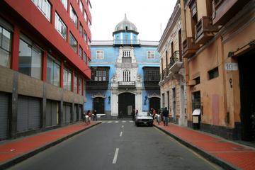 Historical Buildings of Lima with Pisco Sour