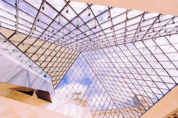 Louvre Entrance Ticket with Host