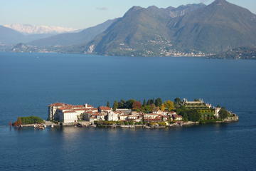 Boat Tour to Borromean Island