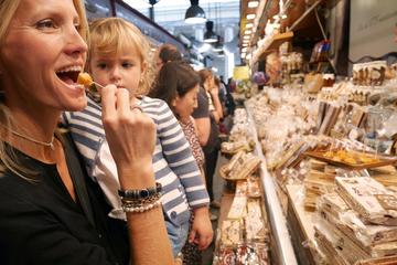 Barcelona Foodies and Markets Premium Small Group Tour