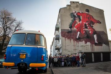 Dark Warsaw Guided Tour: Praga District by Retro Bus
