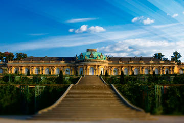 Guided Potsdam Tour with a Spanish-Speaking Guide from Berlin