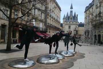 Bordeaux Treasure Hunt With Geolocalizated Tablet