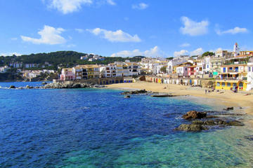 Private Tour: Medieval Costa Brava from Barcelona