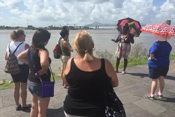 French Quarter and Cemetery Walking Tour in New Orleans