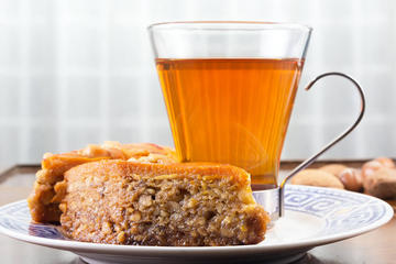 Private Tea Tasting and Baklava Lesson in Athens