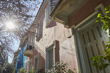 Private Tour: Alternative Athens City Walk