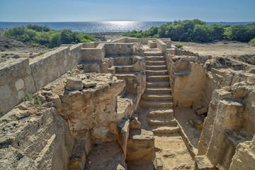5-Night Cyprus Tour from Limassol Including Paphos, Nicosia, Troodos Mountains and Kourion