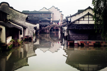 Incredible Wuzhen Water Town tour with Authentic Chinese Foot Massage