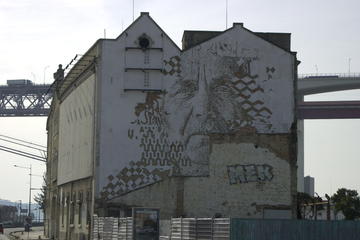 Lisbon Insiders' Street Art Private Tour