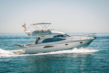 Ocean Bliss: Full Day Arrábida Private Yacht Tour from Lisbon