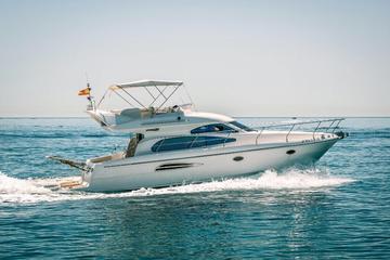 Ocean Bliss: Full Day Yacth Group Tour in Arrábida from Lisbon