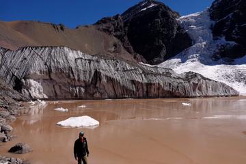 Full-Day Hiking Trip to El Morado Hanging Glacier from Santiago