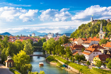 Ljubljana with Postojna Cave Excursion from Zagreb