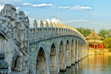 Badaling Great Wall and Summer Palace Coach Tour from Beijing