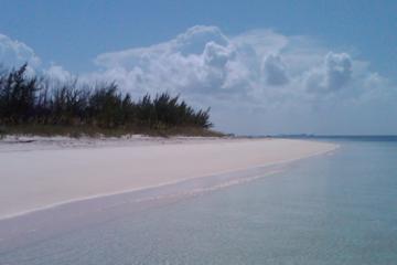 Private Snorkeling, Fishing, and Beach Tour from Nassau