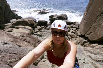 Beginner Rock Climbing Adventure Tour