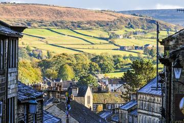Private Group Haworth, Bolton Abbey and Yorkshire Dales Day Trip from Harrogate