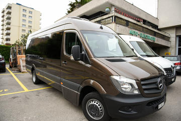 Private transfer from Lauterbrunnen to  Zurich Airport