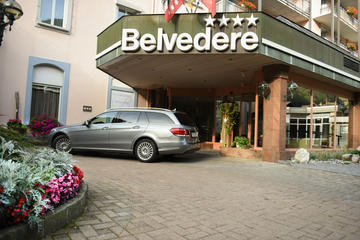 Private transfer from Zurich Airport to Andermatt
