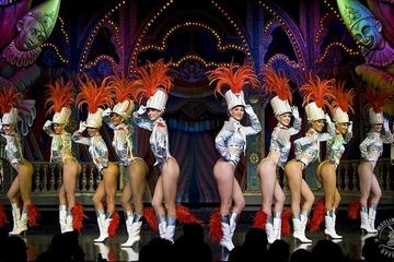 Small Group Paris Night City Tour with River Cruise and Moulin Rouge Show