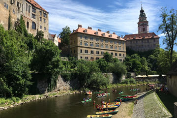 Cesky Krumlov experience: Castle visit - private tour - rafting or kick bike