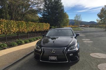 Private Lexus Sedan Napa Valley Wine Country Tour