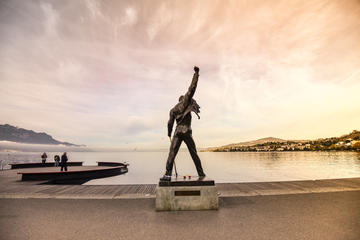 Bus round trip from Lausanne to Montreux