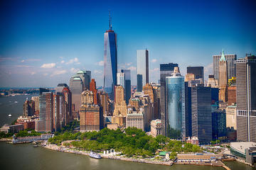 New York City Luxury Bus Tour and Harbor Cruise