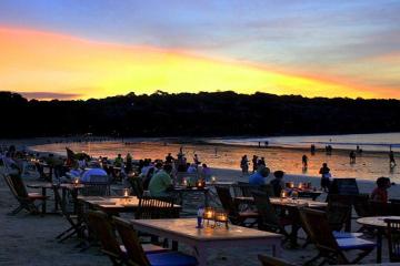 Kecak Uluwatu Show with Round-Trip Transfer
